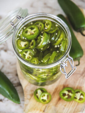 Vietnamese Pickled Jalapenos - Ot Ngam Giam