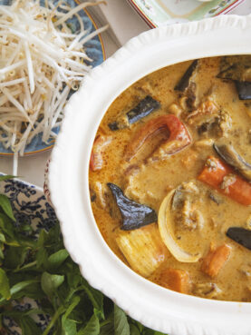 Vegan Vietnamese Eggplant, Tofu and Chickpea Curry - Ca Ri Chay